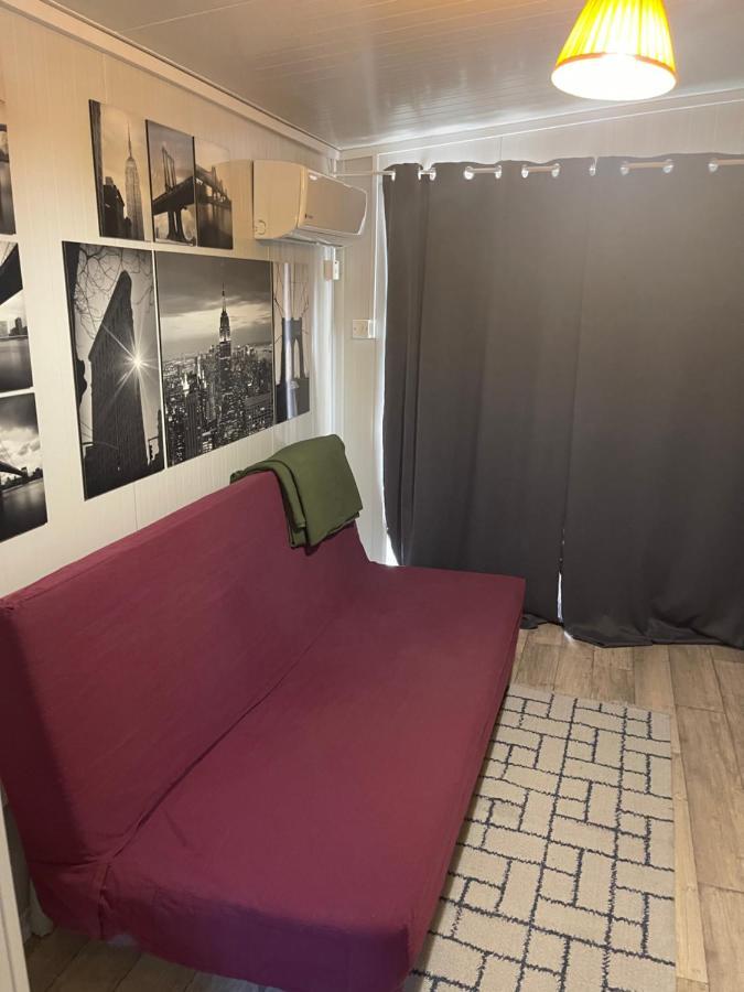 Cozy Studio In Town Center リマソール エクステリア 写真
